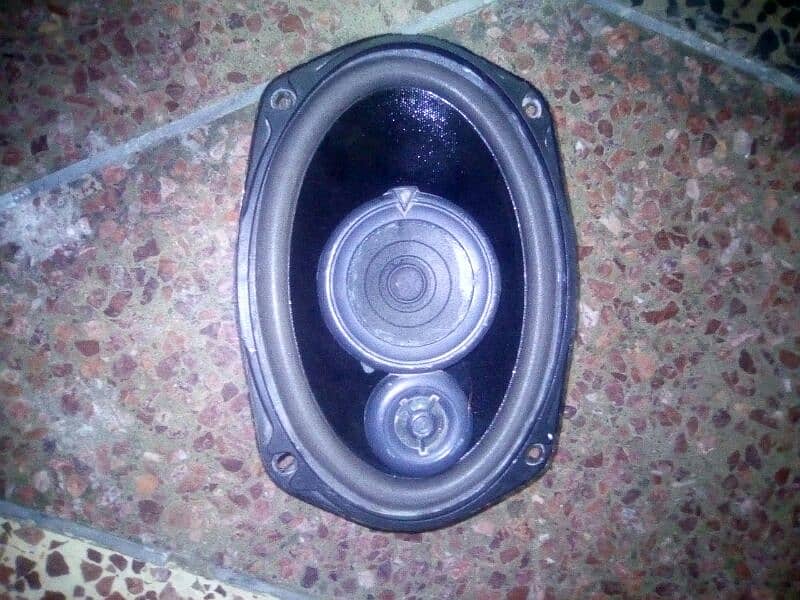12 and 6x9 Subwoofer for sale 3