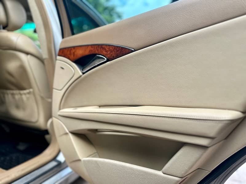 Mercedes E Class 2007 W211 7