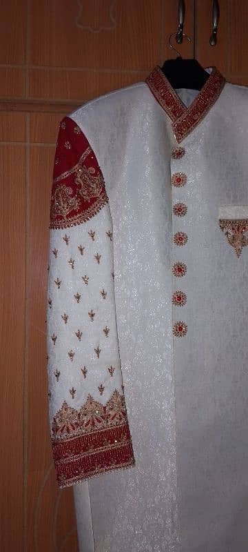sherwani New Condition Larg Size only 1 hours use 3