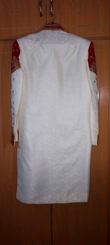 sherwani New Condition Larg Size only 1 hours use 5