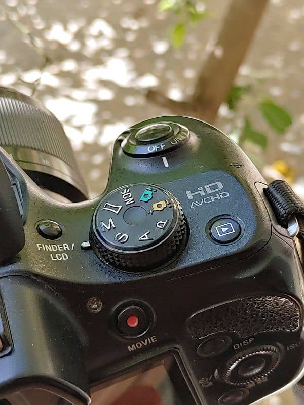 Sony Alpha A3500 Mirrorless 4
