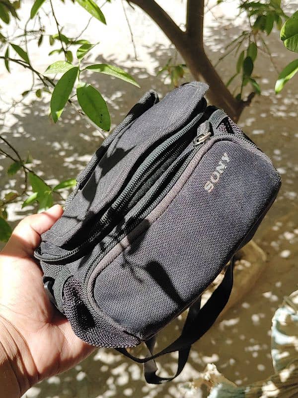 Sony Alpha A3500 Mirrorless 7