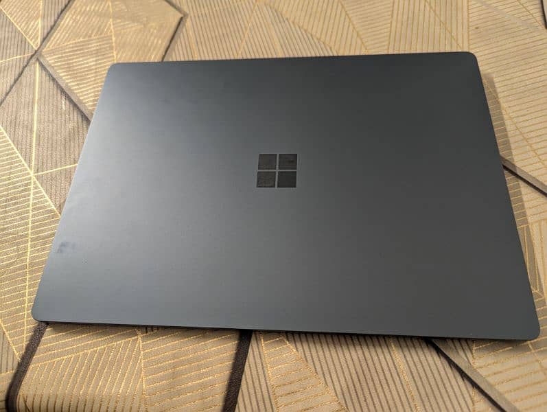 Microsoft surface book 3 core i5 10th generation 5