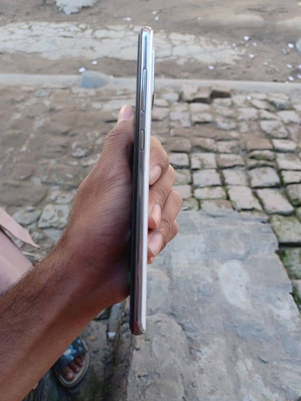 screen damage All ok good working 8 128 non pta 1