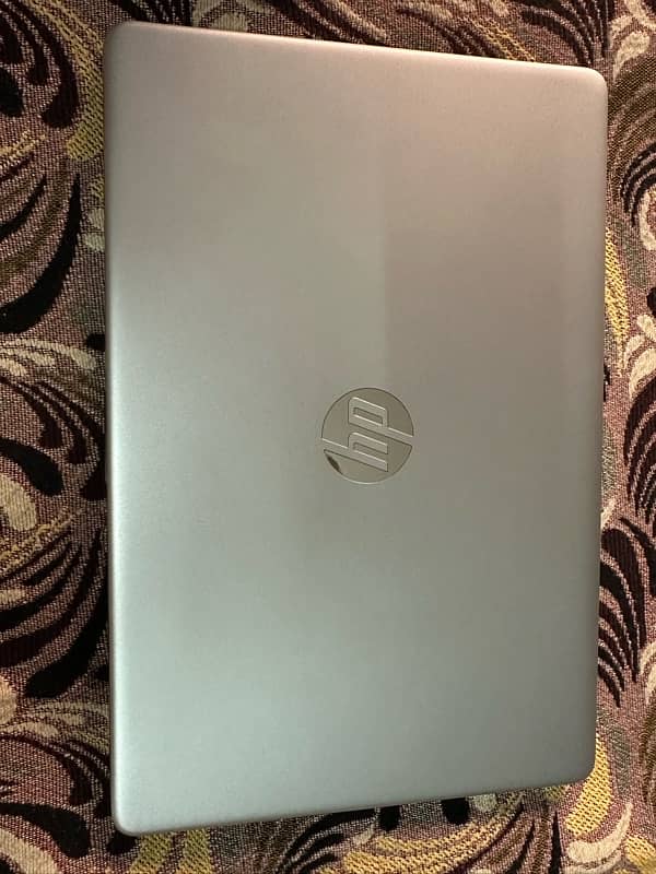 HP RYZEN 5 RADEON VEGA GRAPHICS AMD 2