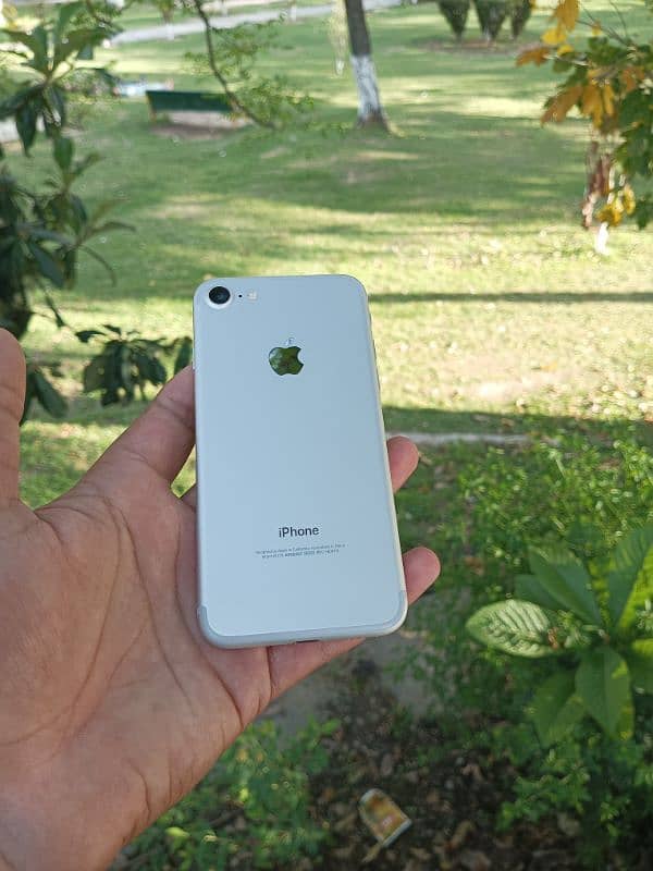IPhone 7 0