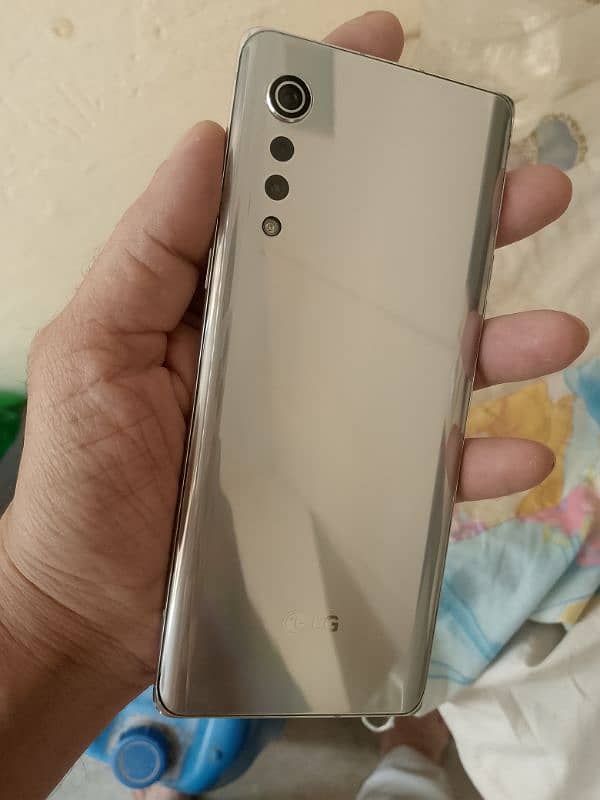 LG Velvet 5G 8Gb Ram 128gb Rom in display fingerprint exchang Possible 0