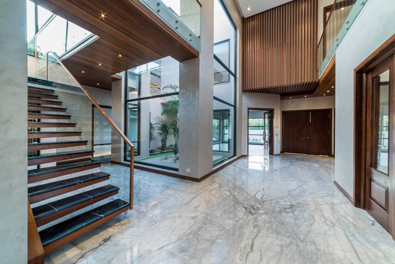 2 Kanal Owner Build Design House With 100% Original Pictures Available For Rent D H A Lahore 9