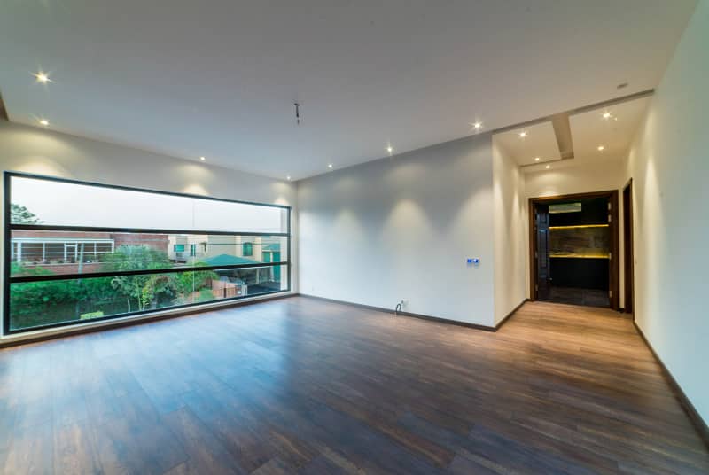 2 Kanal Owner Build Design House With 100% Original Pictures Available For Rent D H A Lahore 30