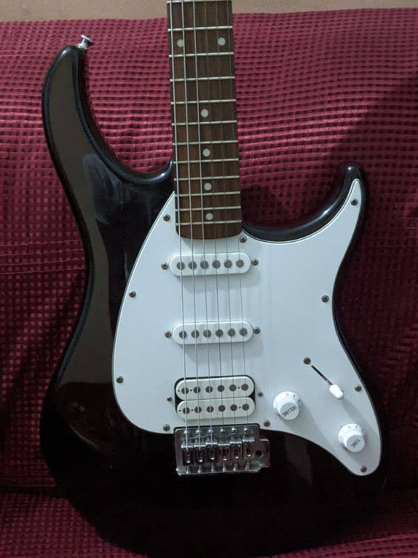 PEAVEY RAPTOR PLUS EXP made by USA lead/electric guitar 1