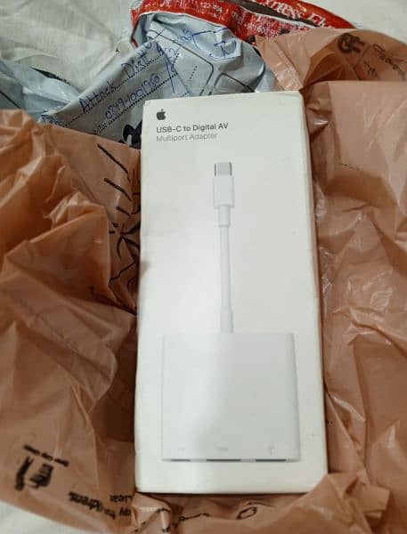 3 in 1 USB-C to digital AV  Multiport adoper 1