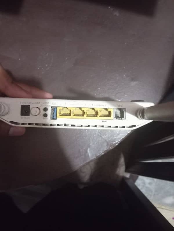 ptcl WiFi device 1