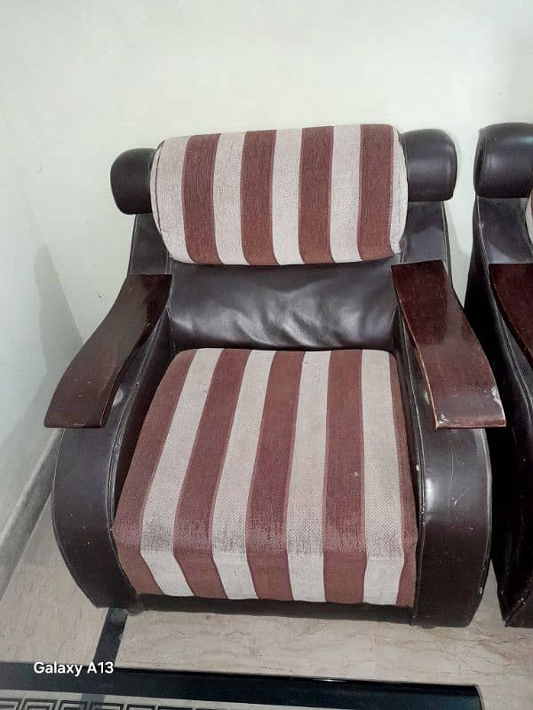 5 Seated Sofa Set 1