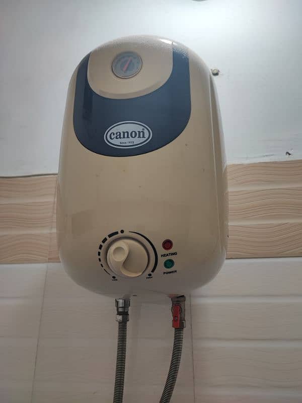 Canon 10 Litre Water Geyser / Heater - 1 season used 0