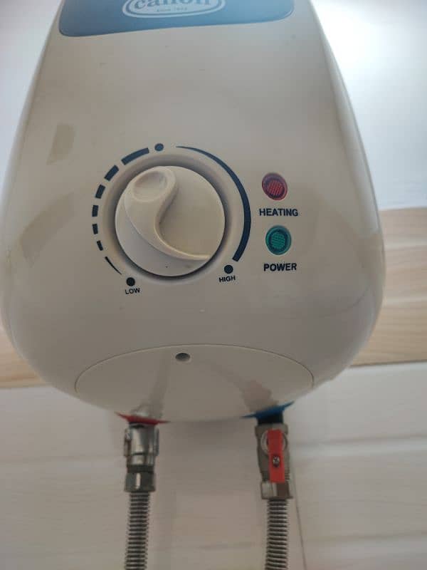 Canon 10 Litre Water Geyser / Heater - 1 season used 2