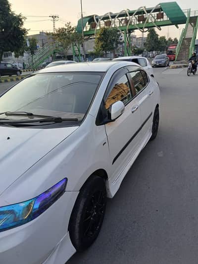 RENT A CAR HONDA CITY AUTOMATIC AVAILABLE FOR RENT