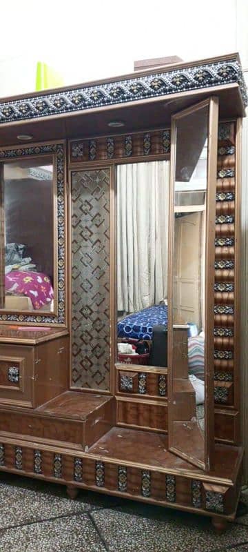 bed with side tables and dressing table 2