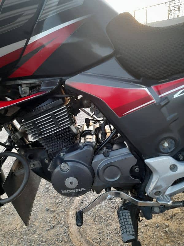 Honda CB150F Can b exchange 3