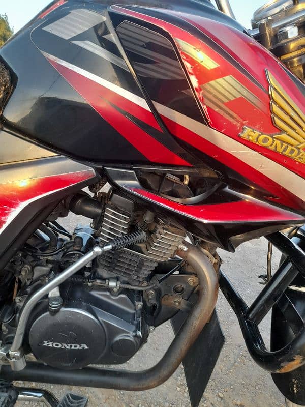 Honda CB150F Can b exchange 10