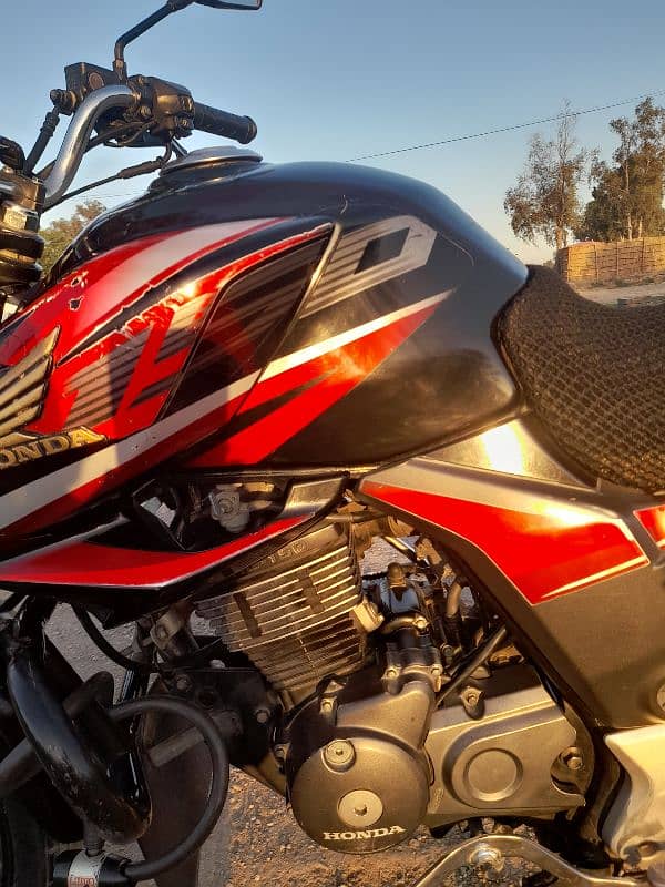 Honda CB150F Can b exchange 17