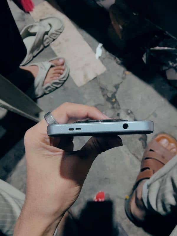 realme a3 4/64 mint condition 5
