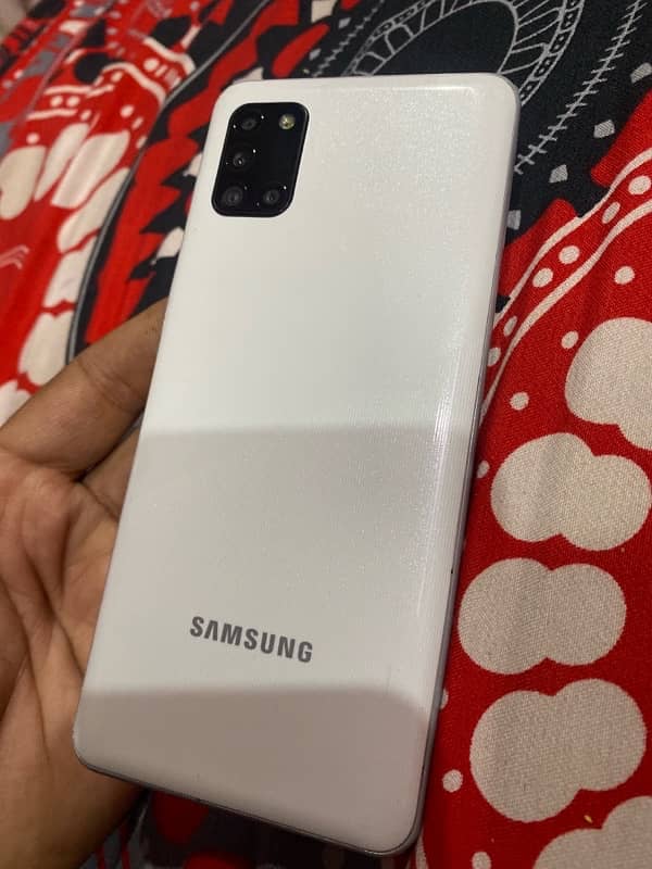 Samsung a31 4/128 pta approved 1