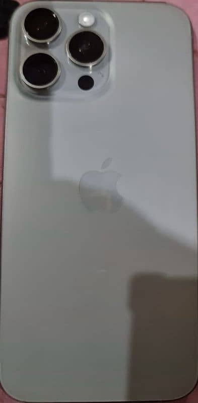 15 Pro Max 256 HK 0