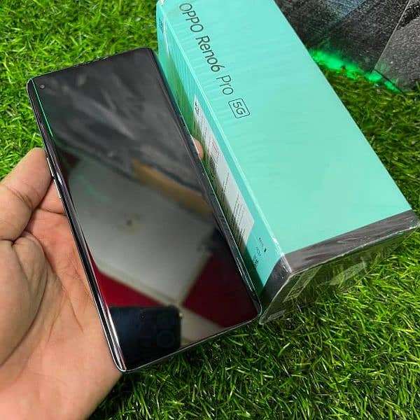 OPPO Reno 6 pro 12+4/256 0