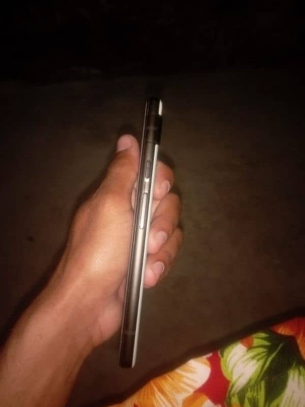 Google pixel 6a 6gb ram 128 rom 3