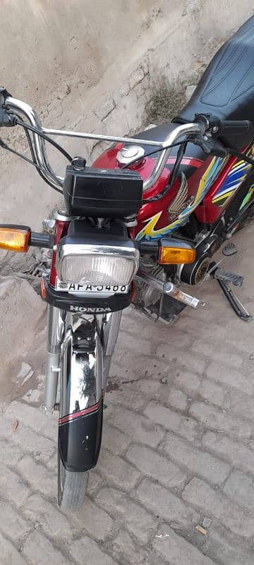 Good condition honda 70 0