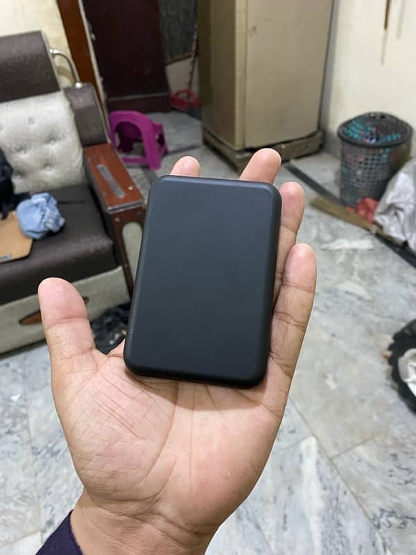 wireless power bank for sale 0