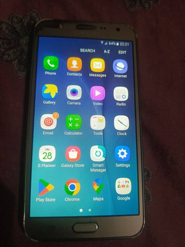 Galaxy J7 golden color 0