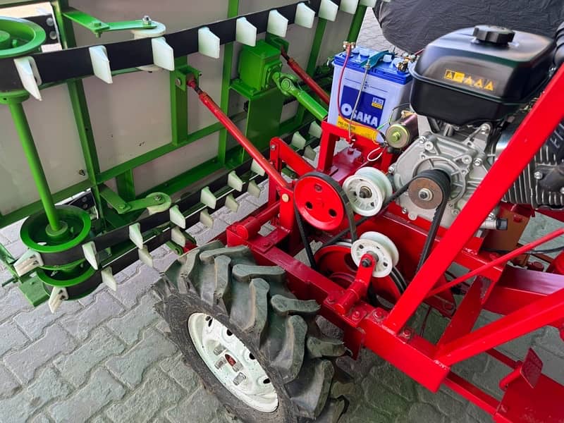 Three wheel Reaper Machine || Fodder  Cutting Tool 1