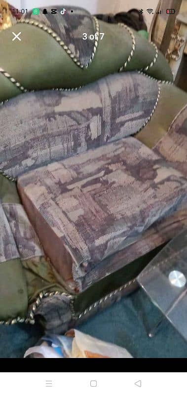 Sofa Set for sale [Negotiable] 4
