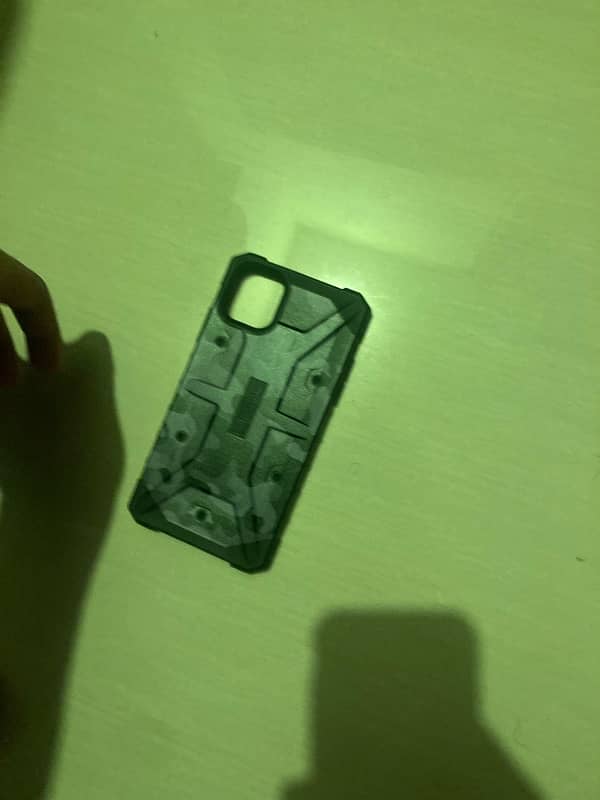UAG IPHONE 11 CASE SET PRICE NO FINAL 0