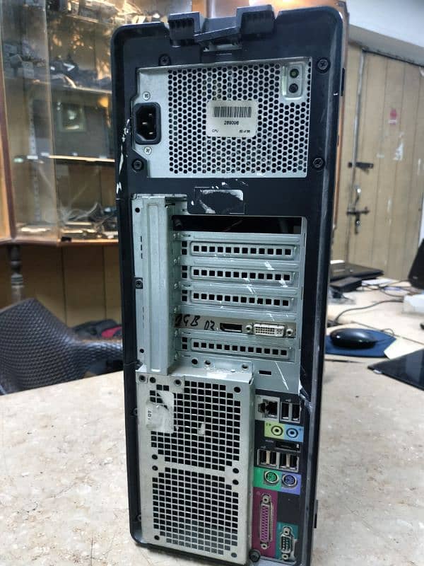 Dell Precision T5500 9