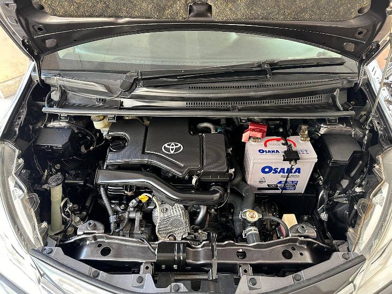 Toyota Vitz auto 2018/2021 total original car 17