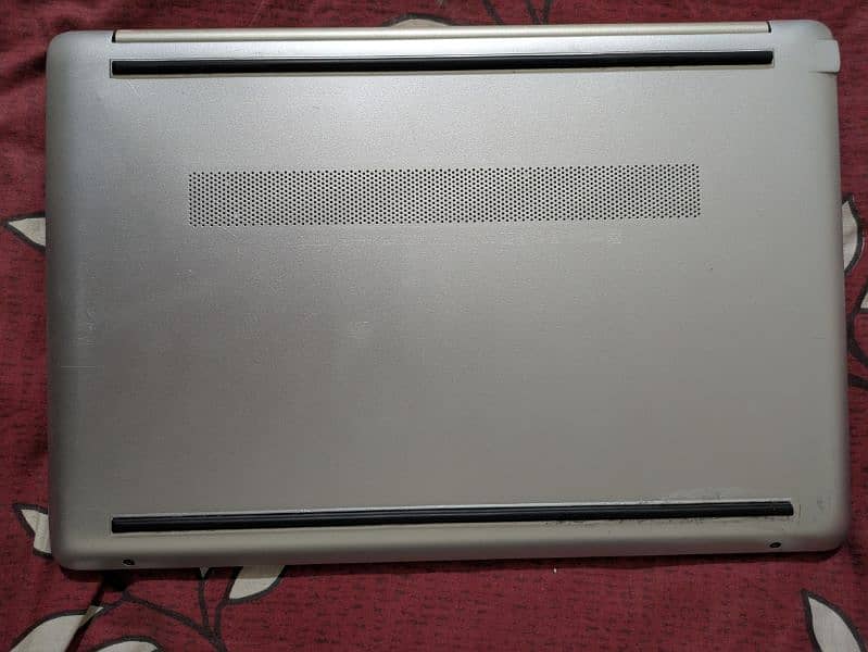 HP i5 10th Gen 8/128 + 1TB - 15 Inch Touch Screen Laptop 6