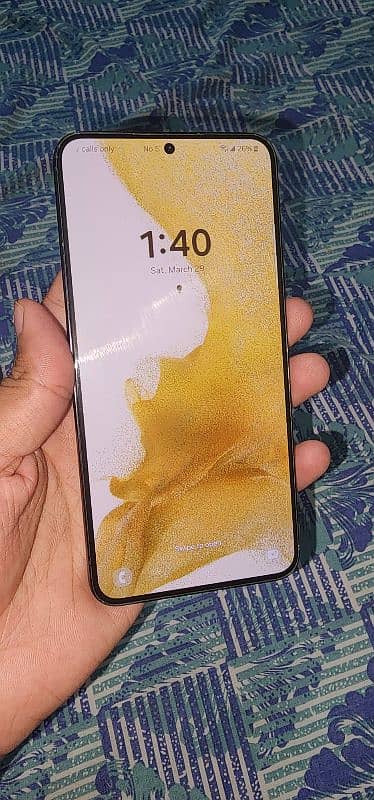 galaxy s22 plus 8/128 with box 2