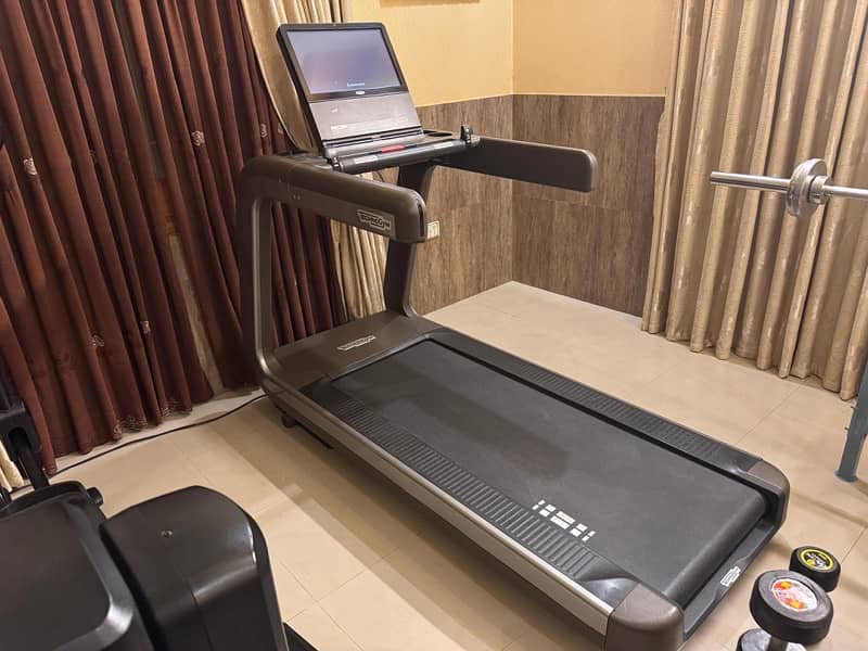 Technogym Artis Run Unity 2.0 Console pre owner 100 percent working 3