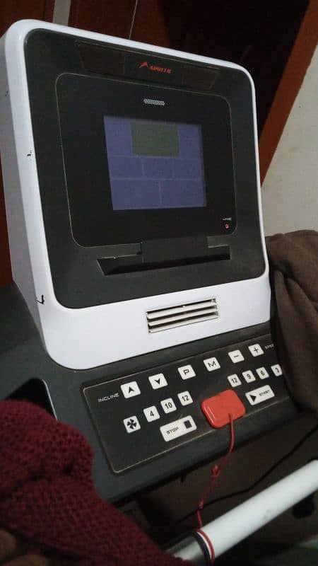 In city sargodha 03007227446 Running machine Treadmill jogging machine 1