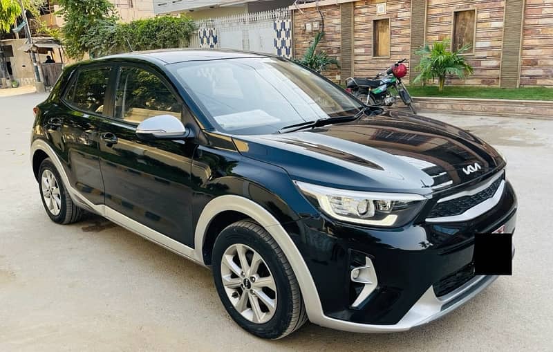 KIA STONIC 2022 full original karachi 2