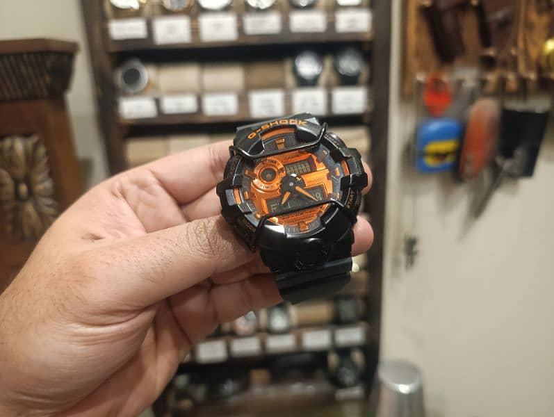Casio G-Shock GA-710 4