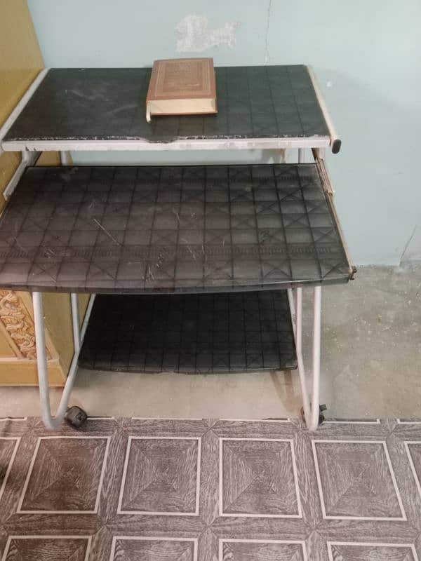 moving table 4