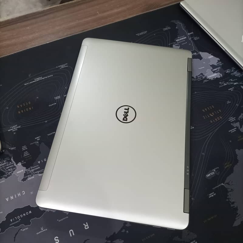Dell Latitude E6540 Core i7-4810MQ 2GB AMD Graphics 8GB Ram 128GB SSD 12