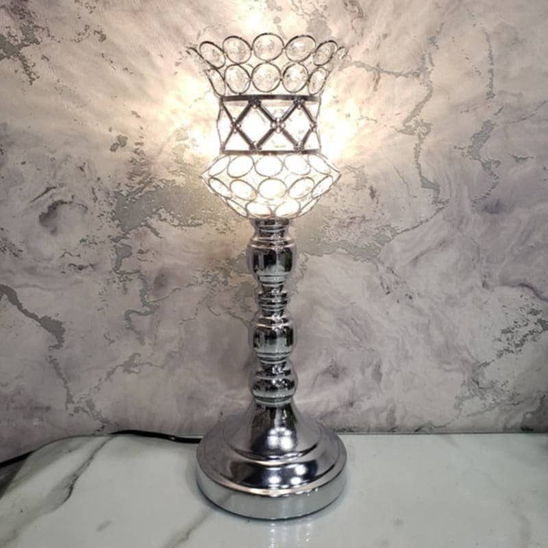 Find modern and stylish lamps at @decorbyhappy Store. 3