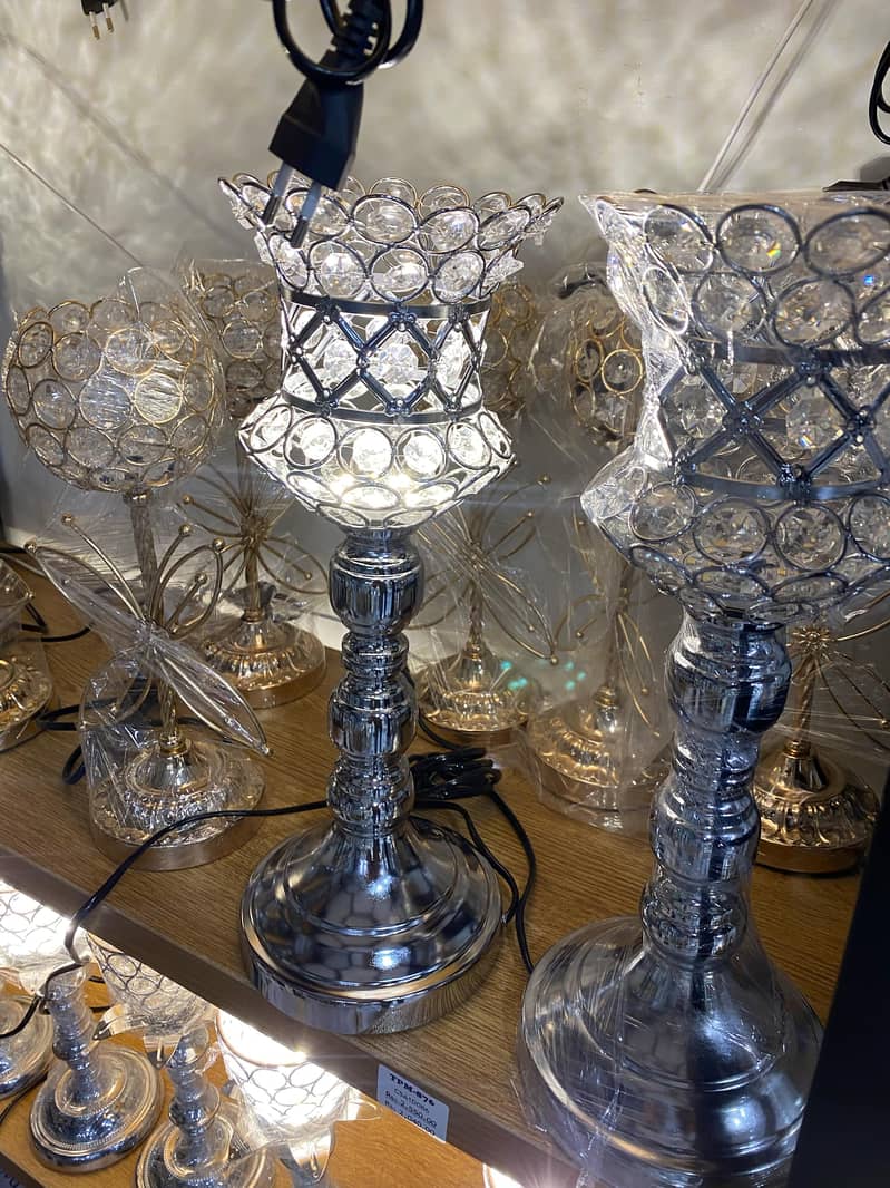 Find modern and stylish lamps at @decorbyhappy Store. 8