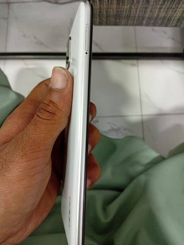 oppo a15s memory 4/64 condition 10by9 original mobile original charger 2