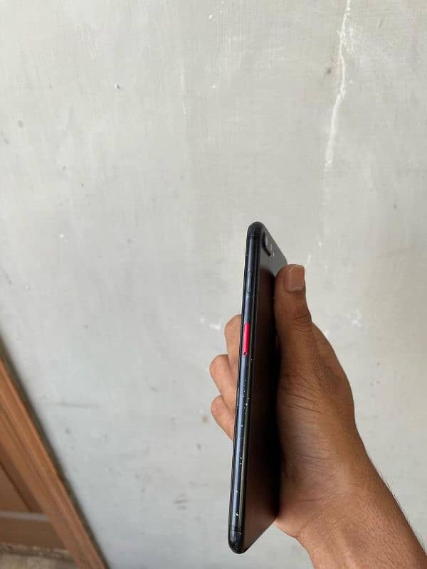Iphone 7 plus jet black 3