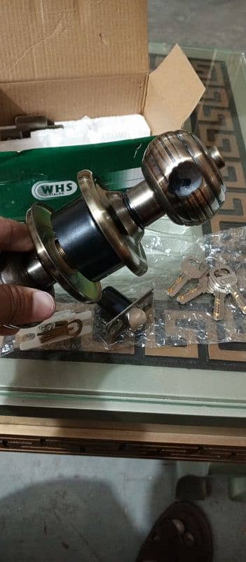 Door lock 2